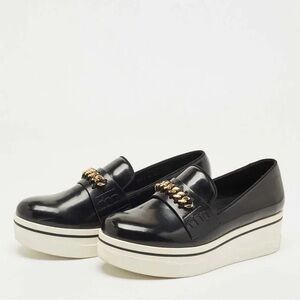 STELLA MCCARTNEY FAUX LEATHER SNEAKERS SIZE 38 WITH GOLD CHAIN